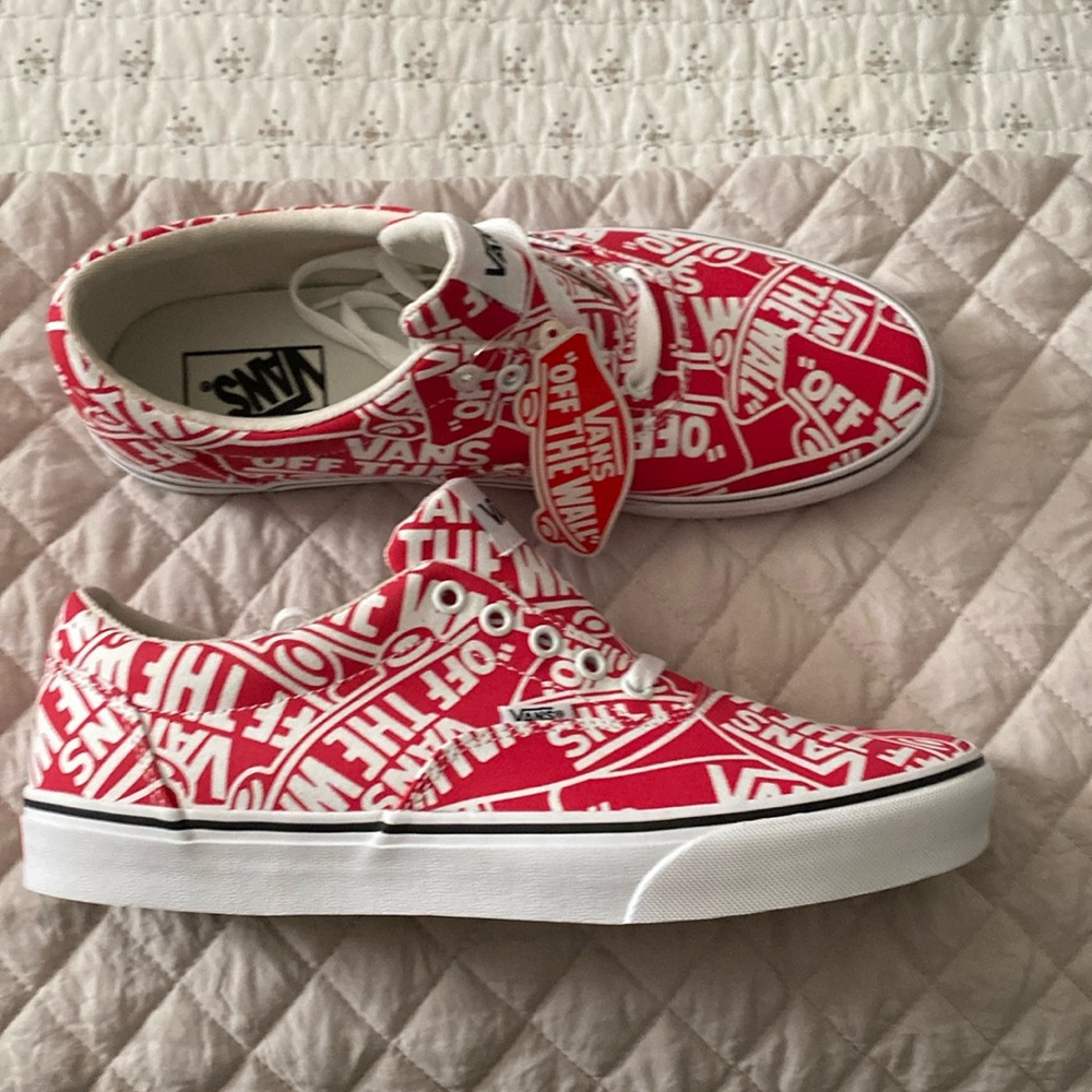 Men’s Vans - Picture 1 of 4